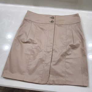 Club Monaco mini khaki skirt